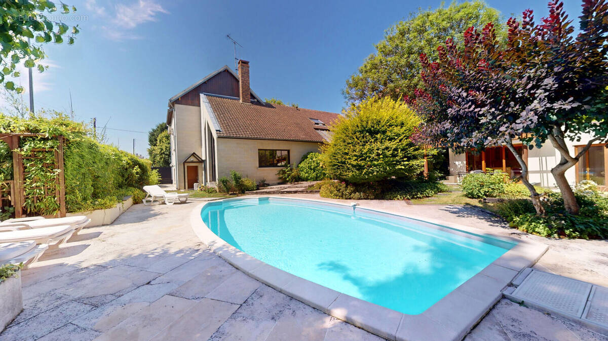 Maison à ENGHIEN-LES-BAINS