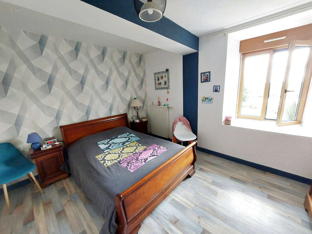 Maison à LA GUERCHE-DE-BRETAGNE