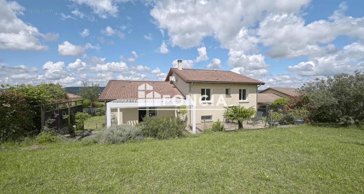 Maison à SAINT-SAVIN