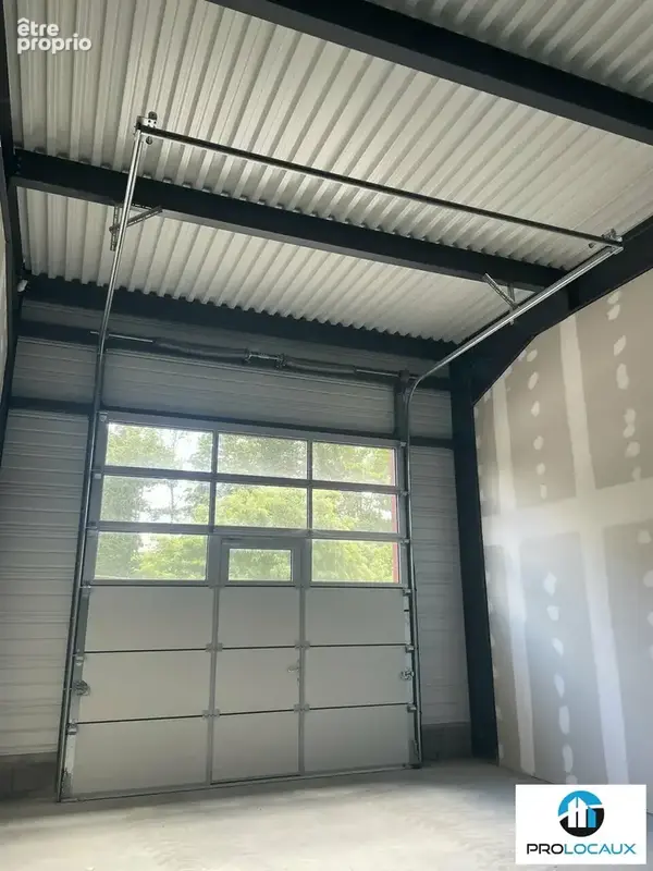 130 m² à Montmerle-Sur-Saone  - photo 2