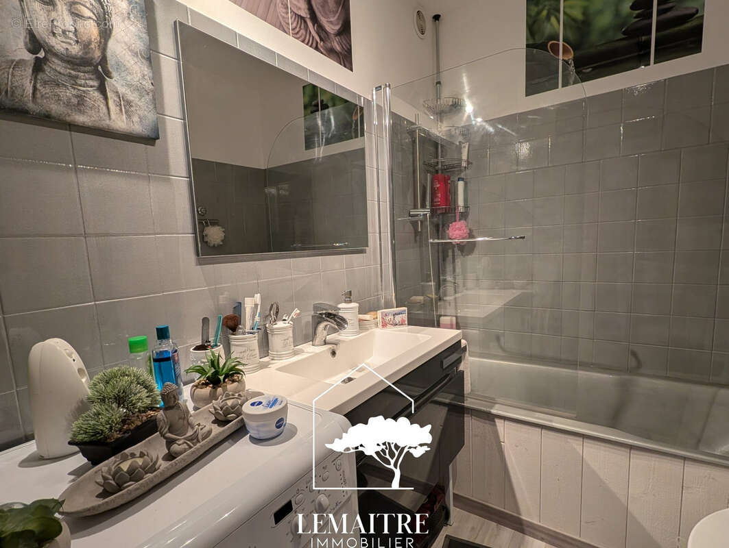 Appartement à LES MATHES