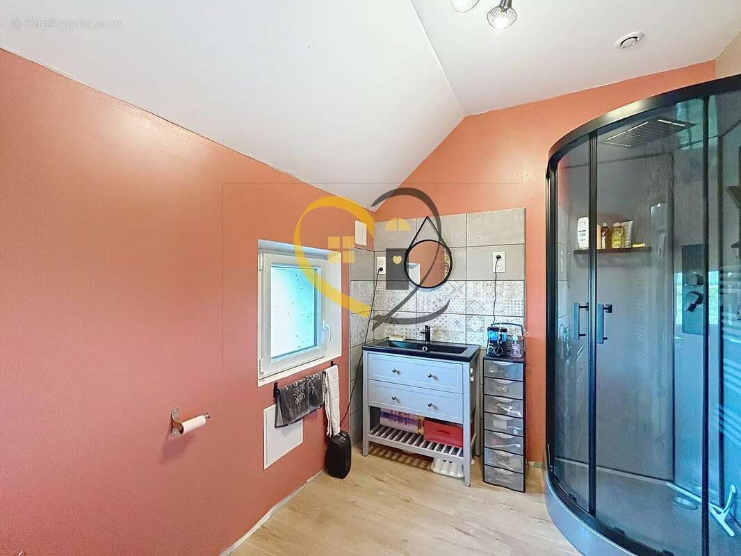 Maison à LA CELLE-CONDE