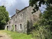 Maison à ALLINEUC