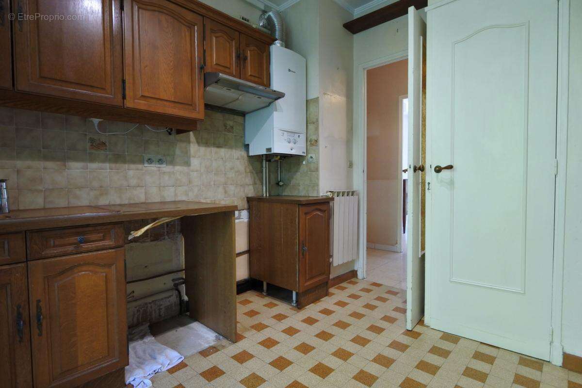 Appartement à MARSEILLE-12E