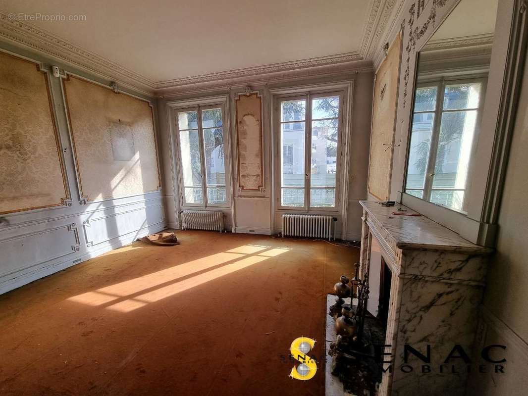 Maison à SAINT-LEU-LA-FORET