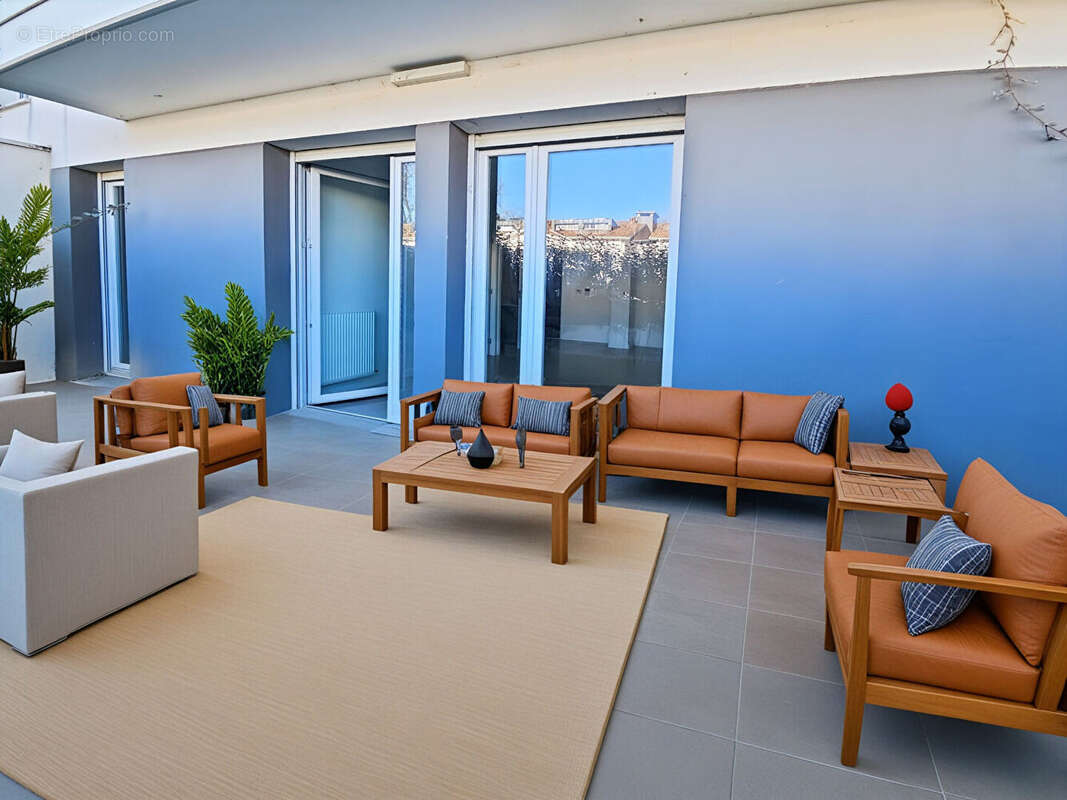 Villenave D'Ornon-Appartement T3-Jardin-Terrasse - 1 Parking - photo 4