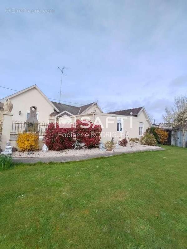 Photo 2 - Maison à BUSIGNY