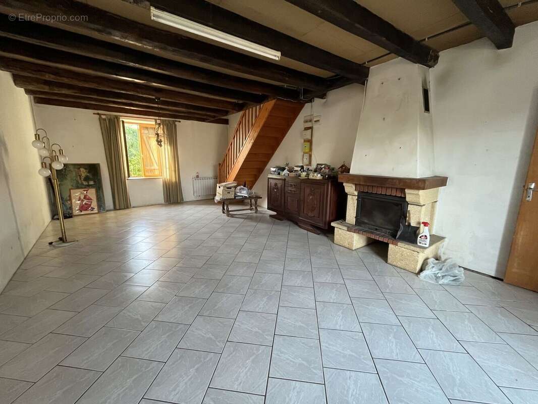 Maison à COUST