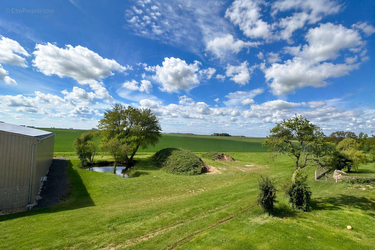 Maison à SAINT-ARNOULT-DES-BOIS