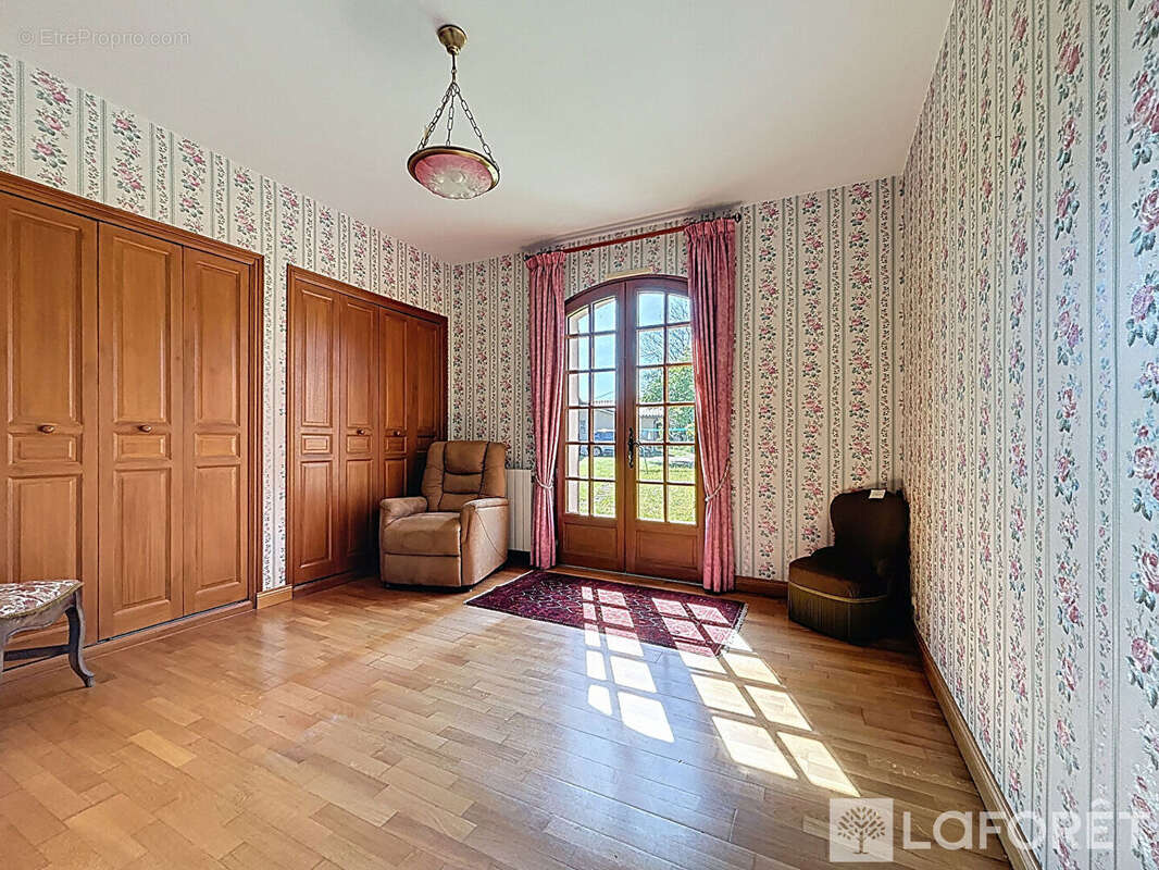 Maison à SAINT-ANDRE-DE-CUBZAC