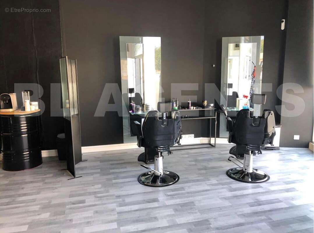 IMG-20251029-WA0002 - Appartement à SAINT-HILAIRE-DE-VILLEFRANCHE