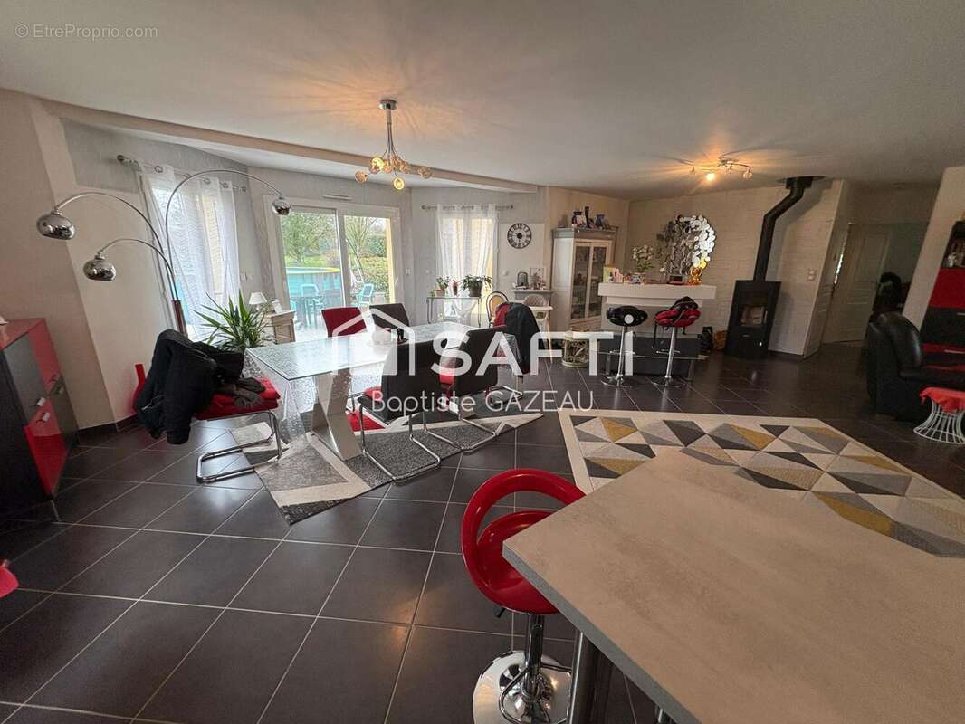 Photo 5 - Maison à SAINT-MARTIN-D'AUXIGNY