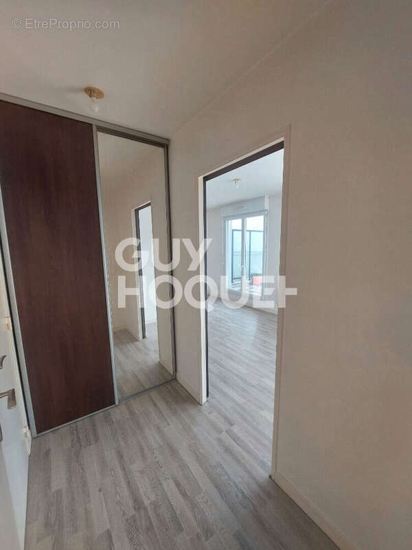 Appartement à ROSNY-SOUS-BOIS