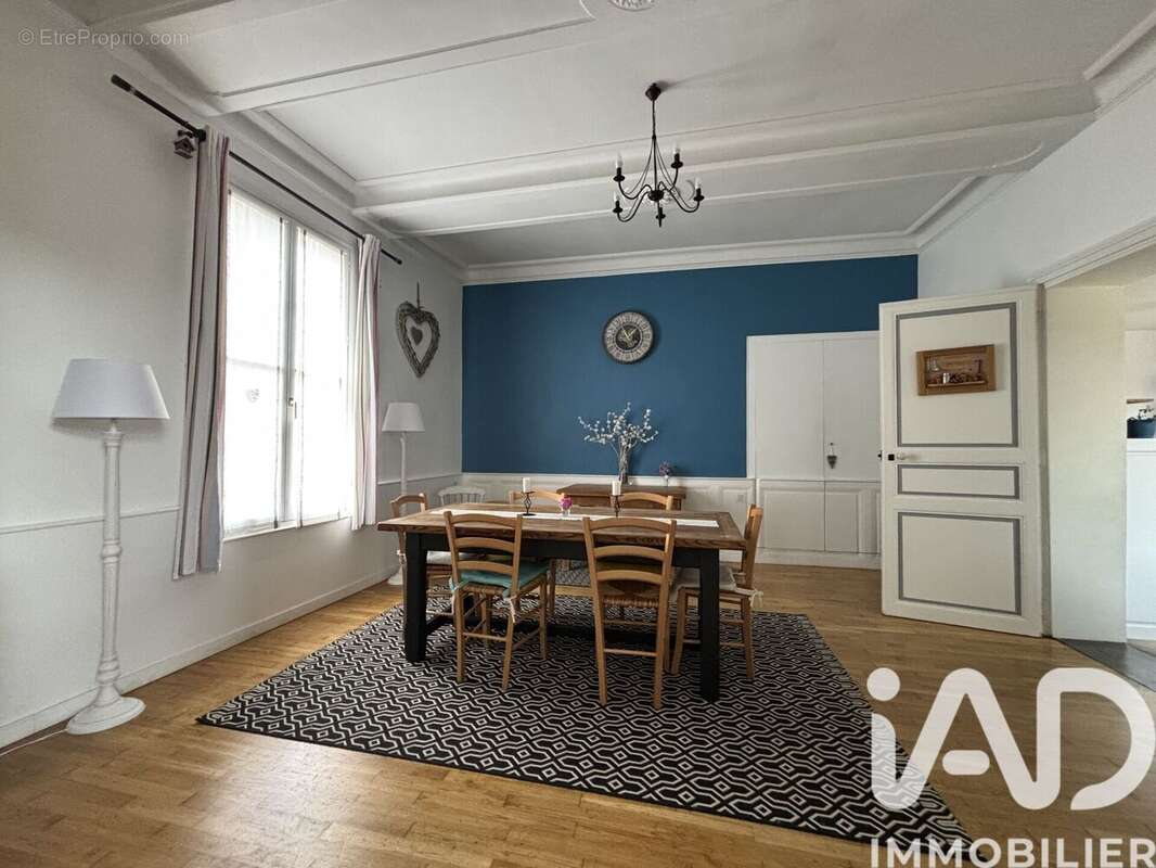 Photo 2 - Maison à DOUE-LA-FONTAINE