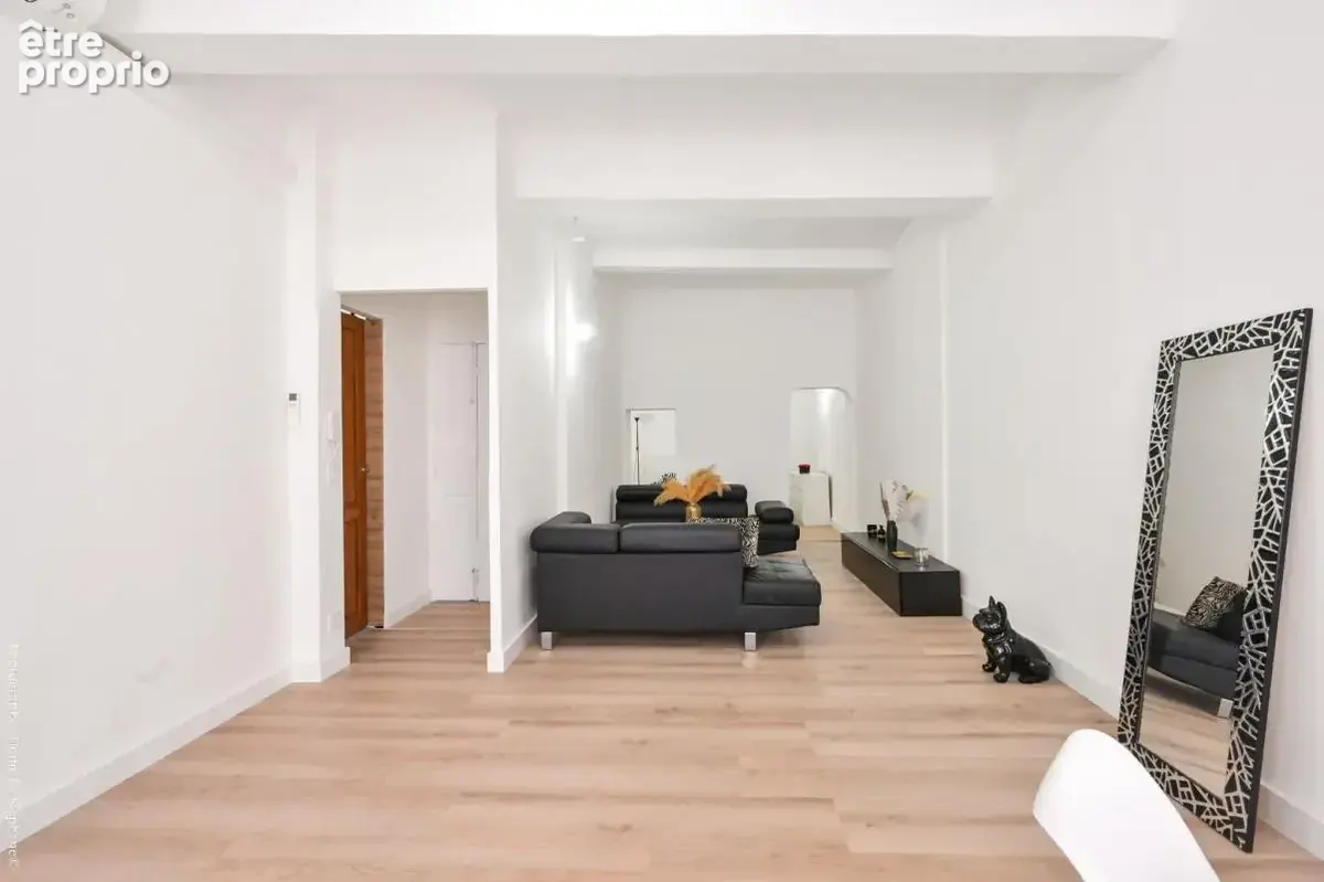 Appartement 2 pièces rénové à vendre dans l'hypercentre de sanary - photo 4