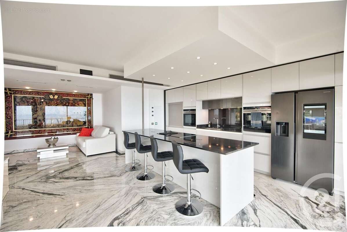 Appartement à MENTON