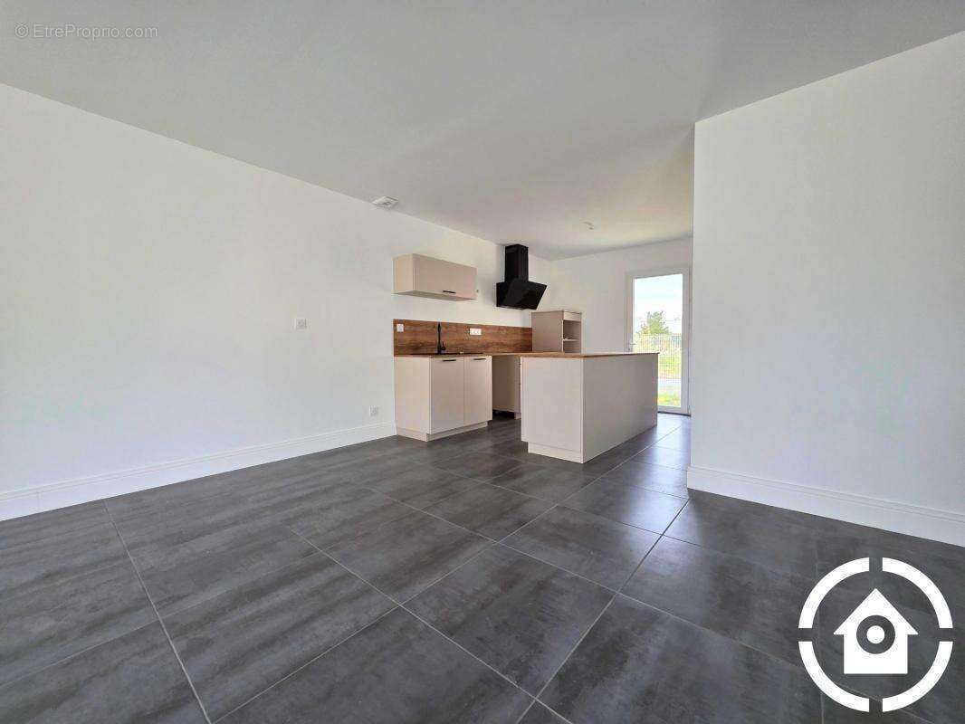 Maison neuve de plain-pied - Confort et modernité à deux pas - photo 7