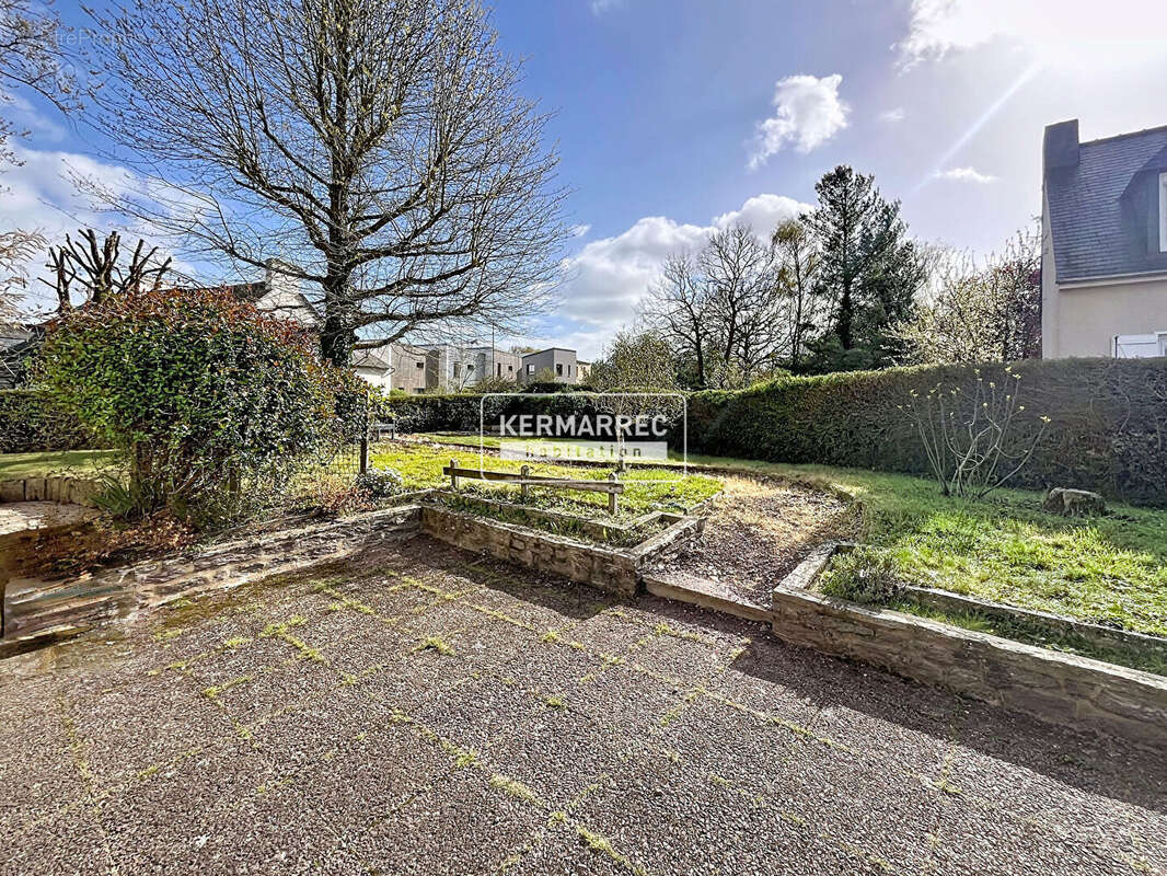 Maison à SAINT-ERBLON