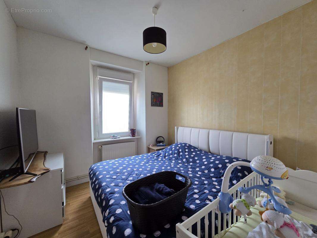 A Vendre - Ensemble Immobilier en pierre - 4 Logements LOUDE - photo 9