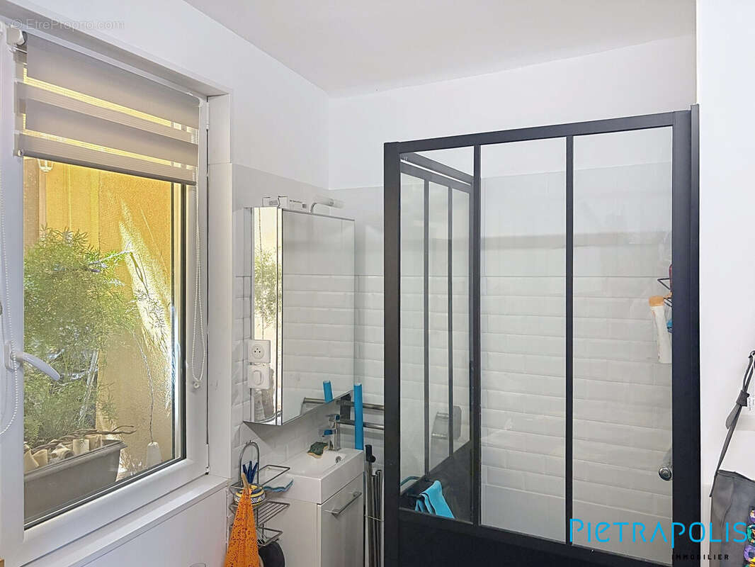 Appartement 24 m² à Sete  - photo 4