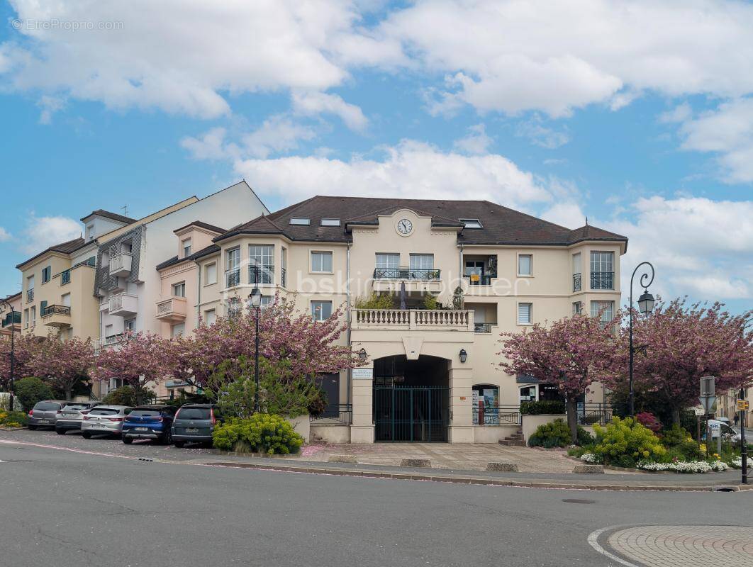 Appartement à CLAYE-SOUILLY