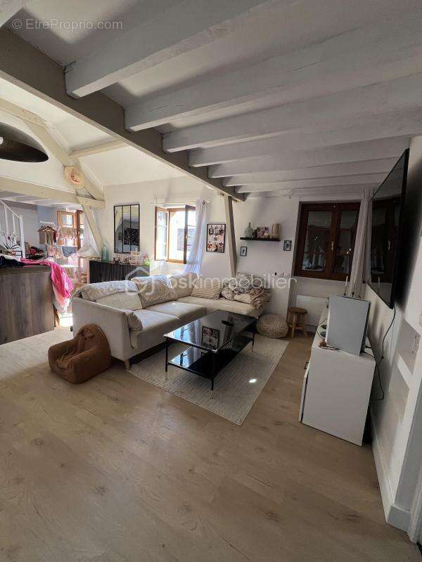 Appartement à SERVON