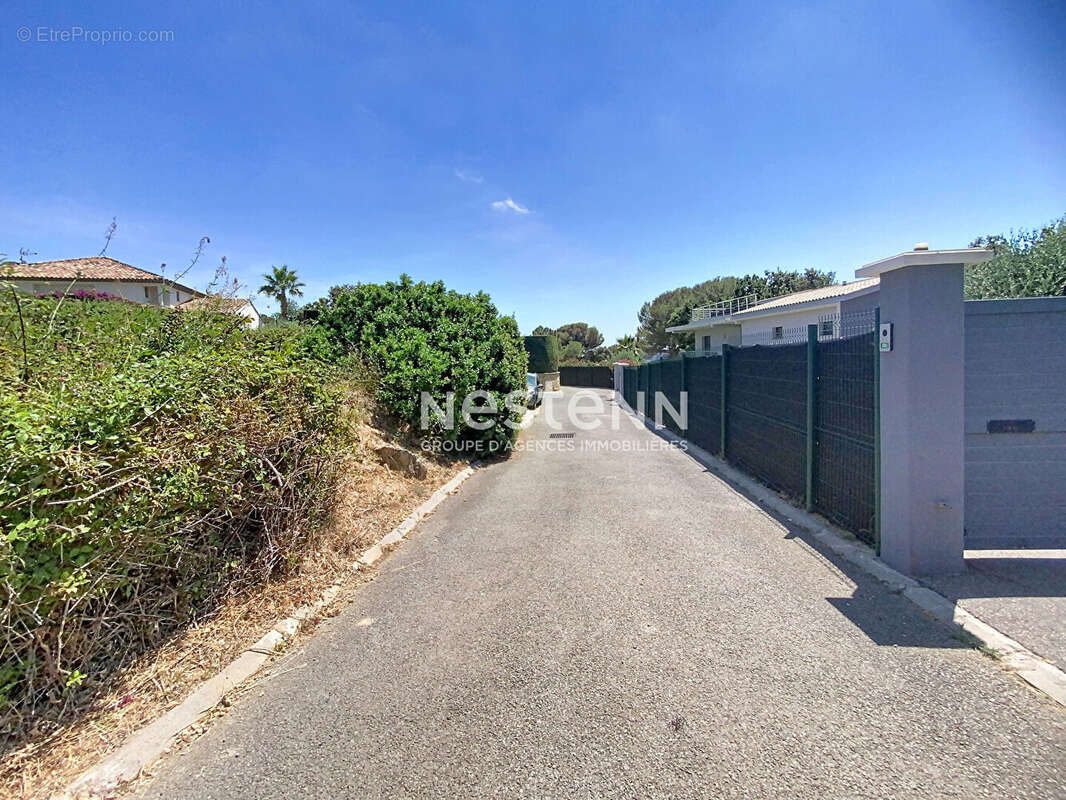 Terrain  avec pc 1669m2 - vallauris-les impiniers -constructible-piscinable - photo 5