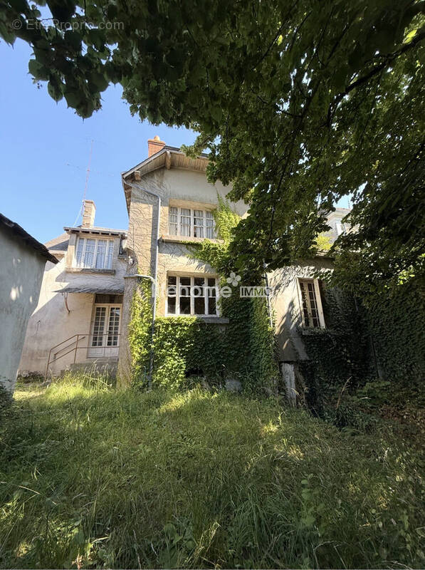 Maison à PELLEVOISIN