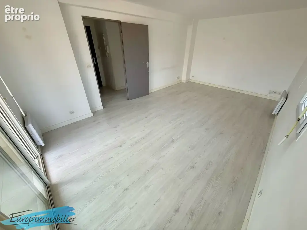Appartement 3 pièces avec garage et parking privés - photo 2