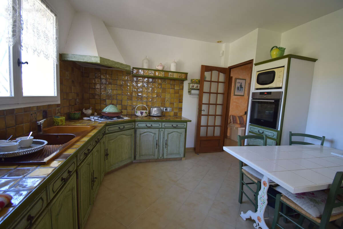 Maison à CARNOUX-EN-PROVENCE