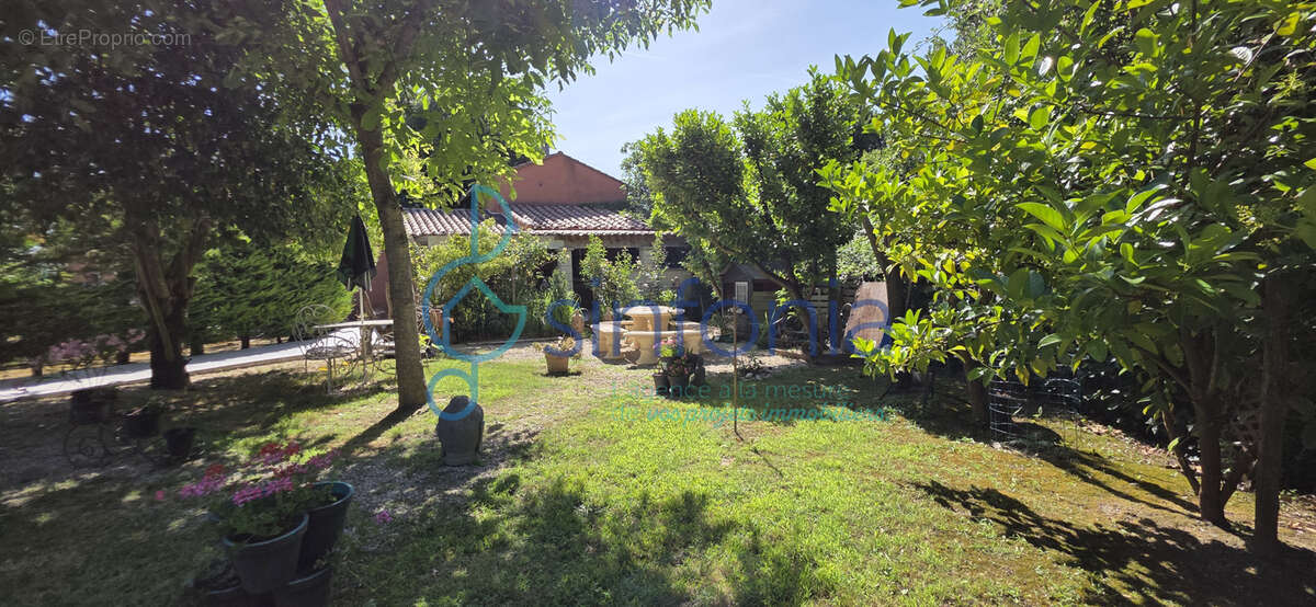 Maison à SERNHAC