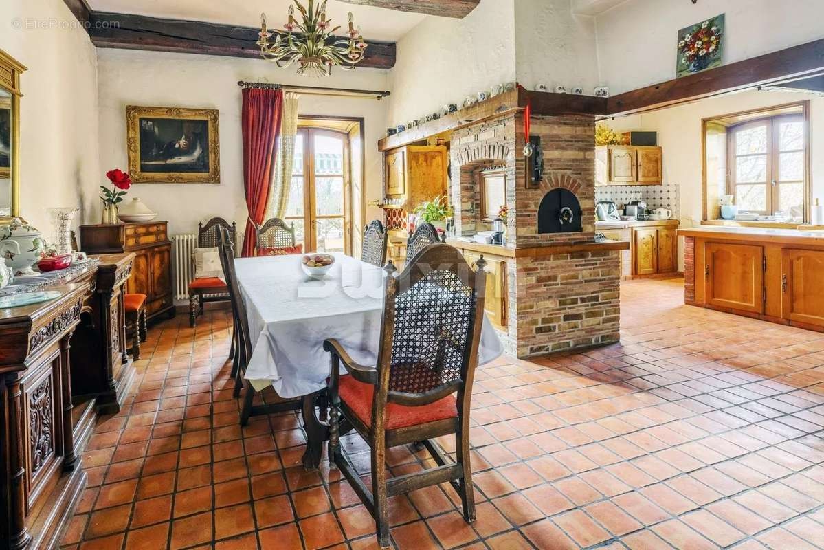 Maison à VILLEFRANCHE-SUR-SAONE