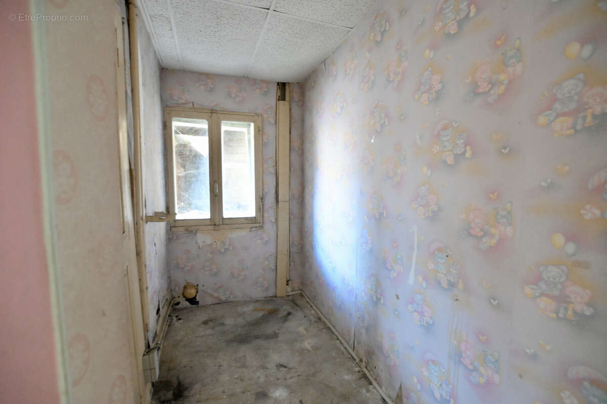 Belle opportunité de rénovation à Gy-l'Évêque - photo 15