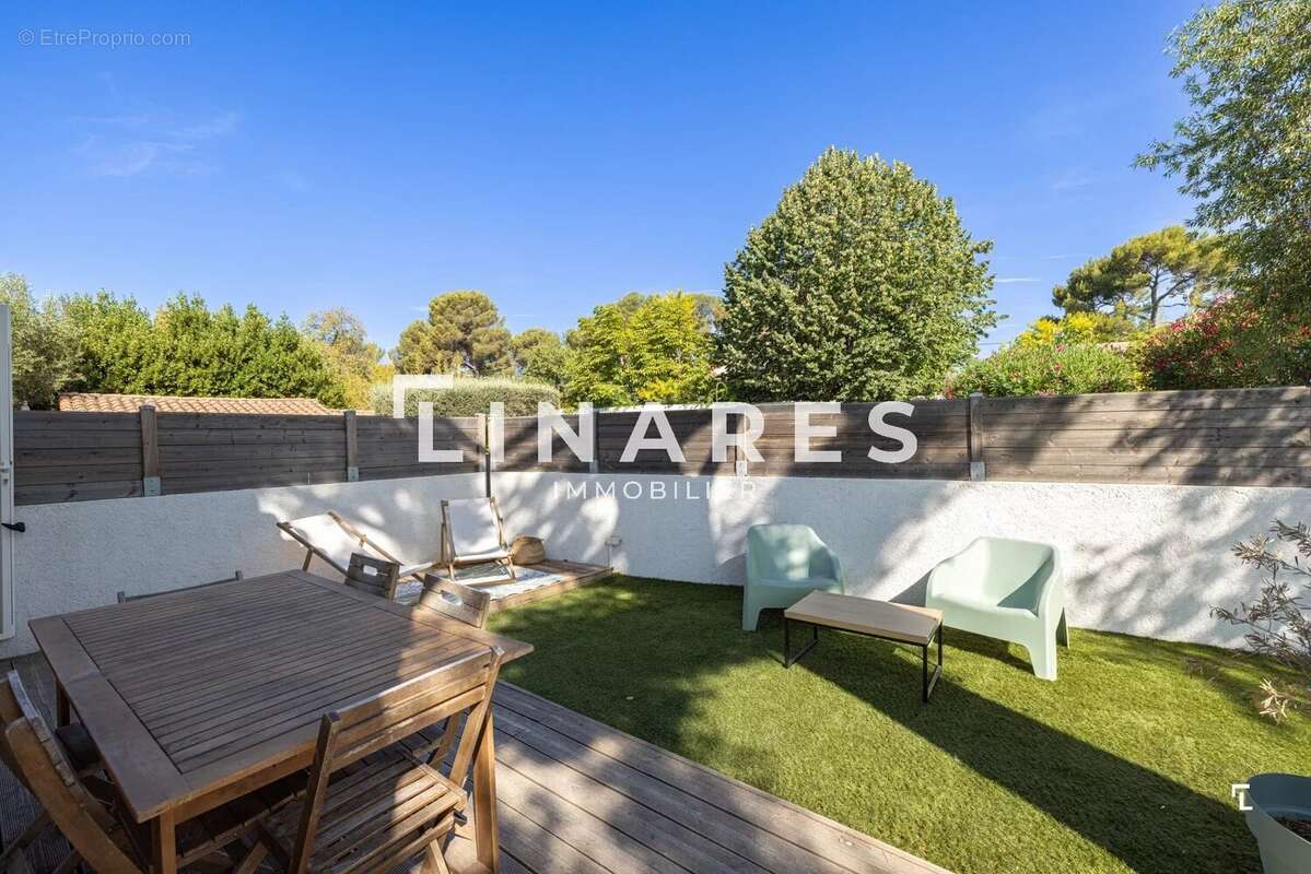 LE COCON - Appartement T3 de 79m² - Jardin de 75m² - Deux places de parking - 13190 ALLAUCH - photo 3