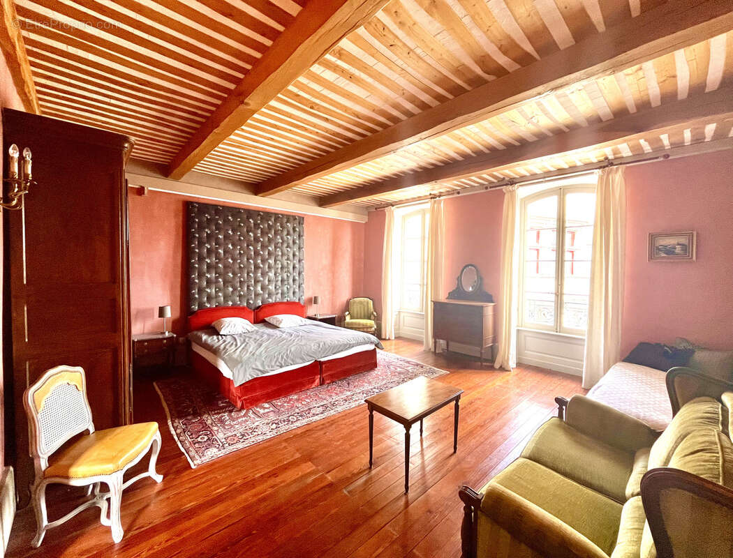 Maison à BOURG-SAINT-ANDEOL