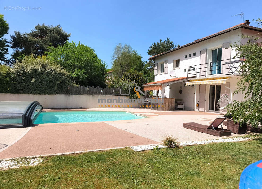 Maison à YTRAC