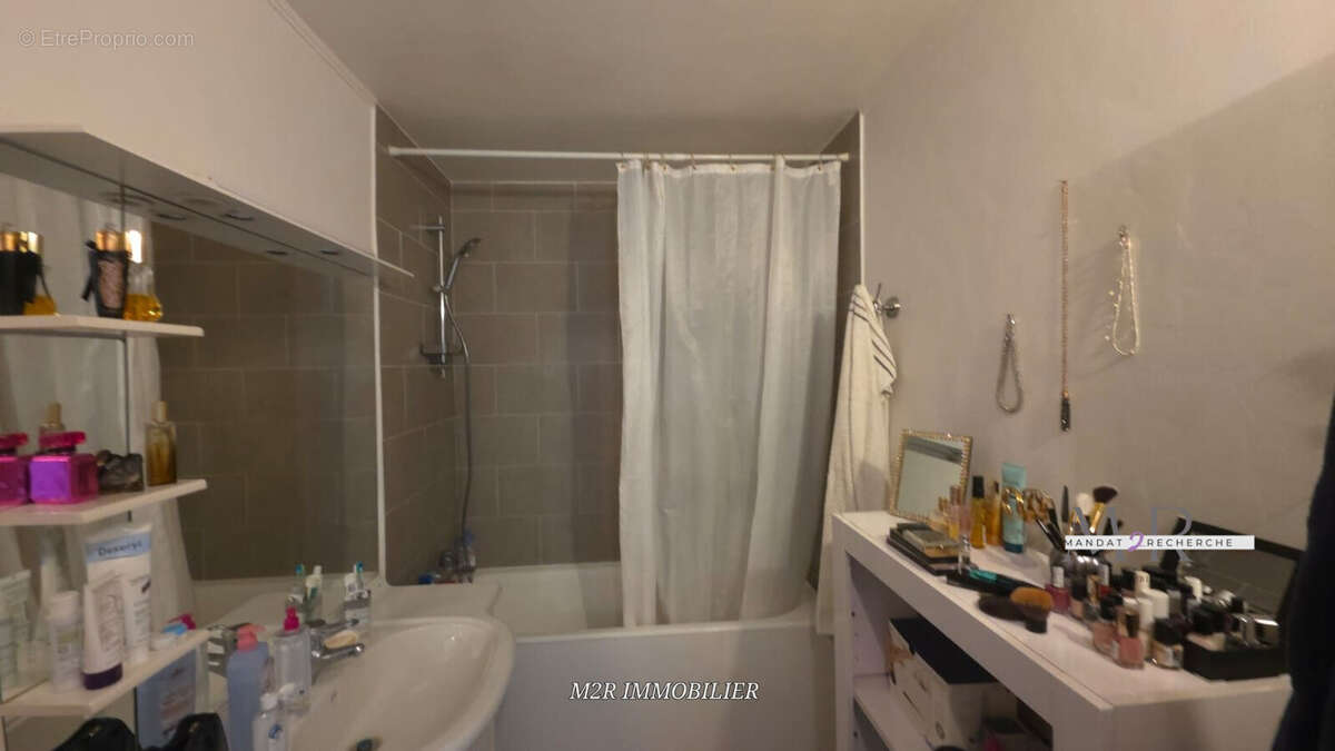 Appartement à ROSNY-SOUS-BOIS