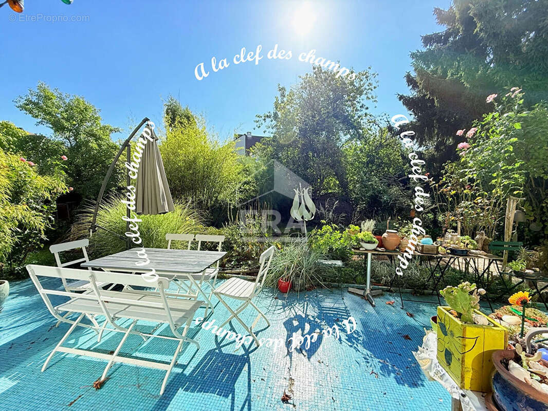 Maison à GIF-SUR-YVETTE