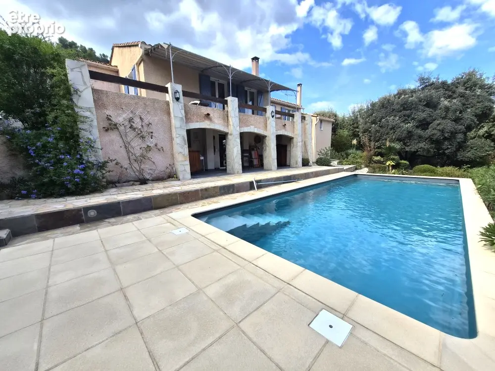 Maison à LAMANON