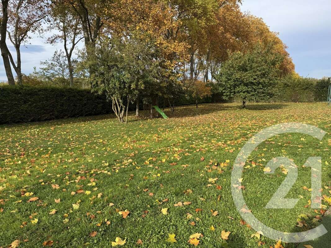 Maison à MESVES-SUR-LOIRE