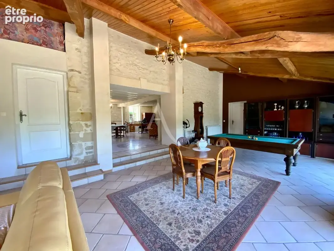 Maison Saint Ciers Du Taillon 163 m2 - photo 1