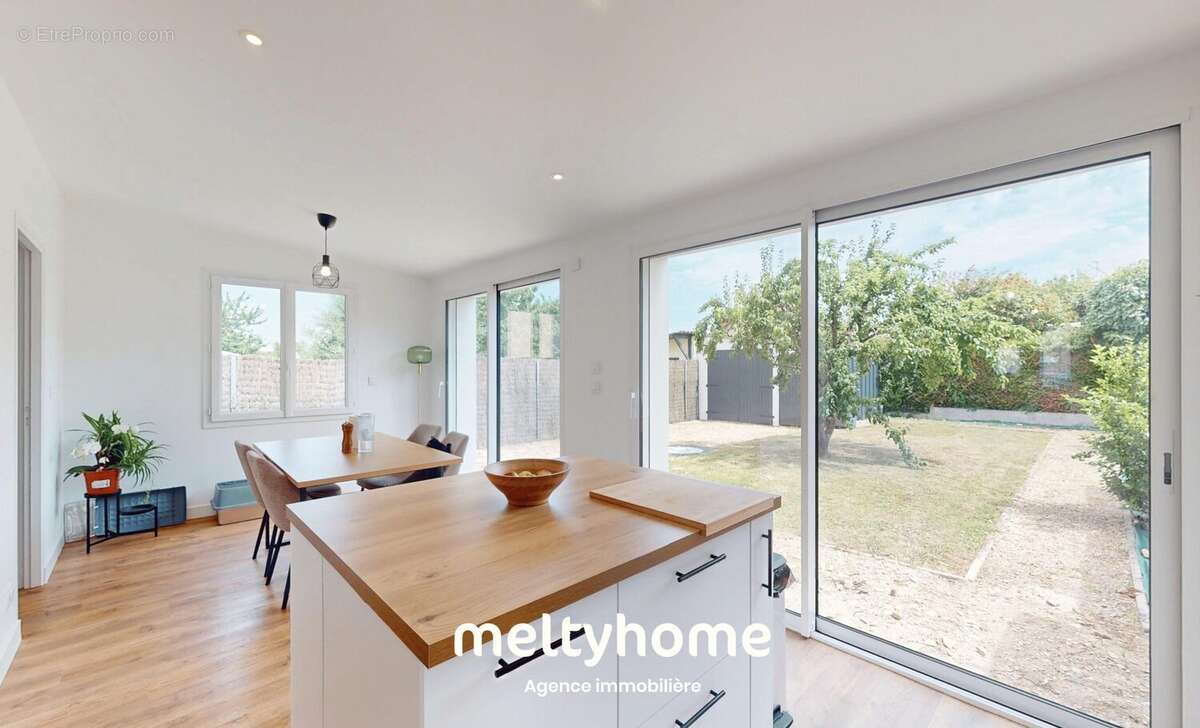 Maison 105 m² à Mondeville  - photo 6