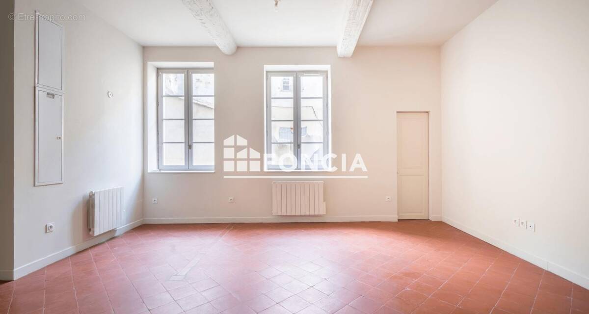 Appartement à NIMES