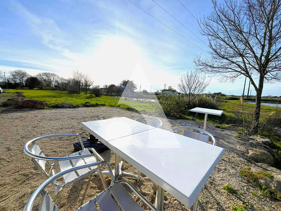Terrain à BOURCEFRANC-LE-CHAPUS