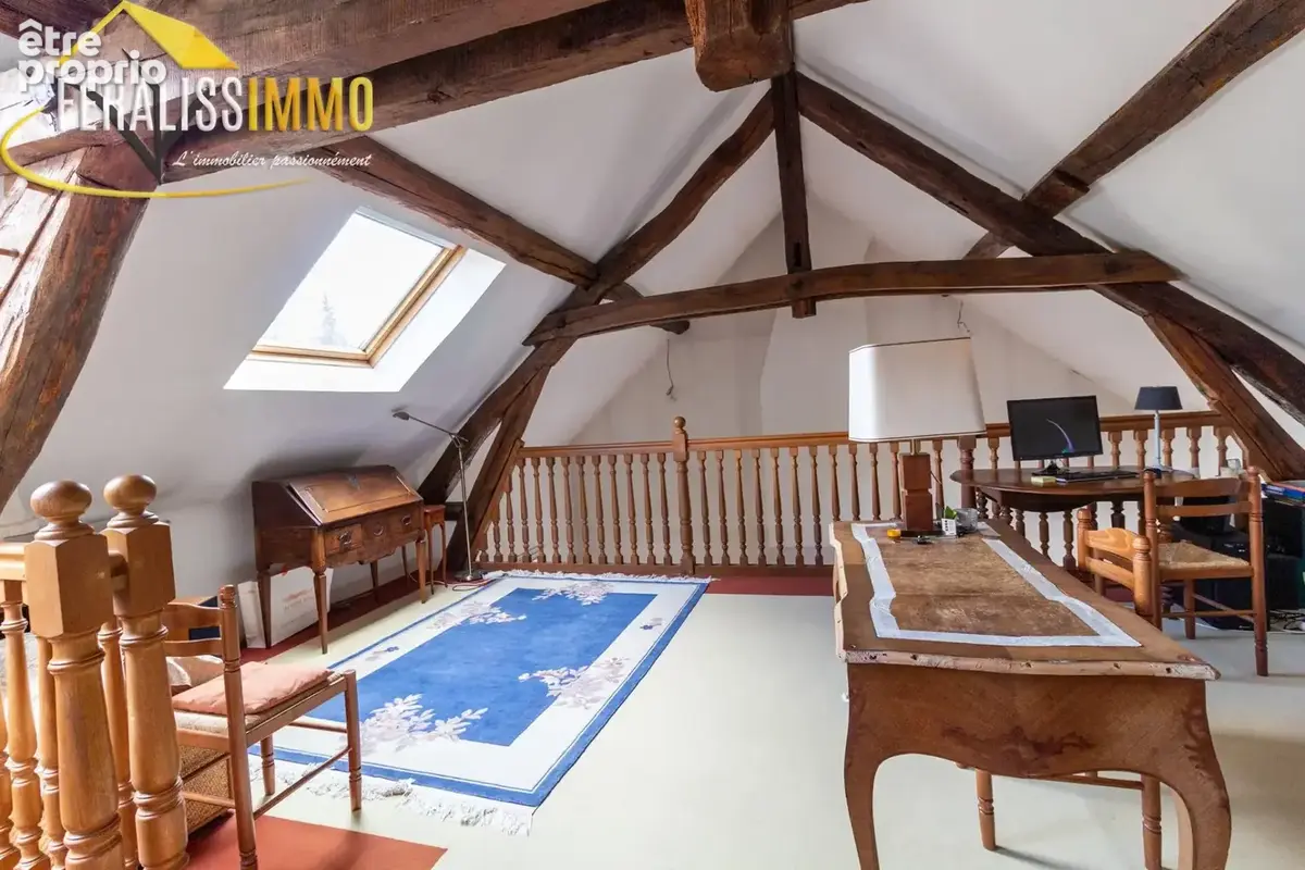 Dans un écrin de verdure, une chaleureuse maison vous atten - photo 8