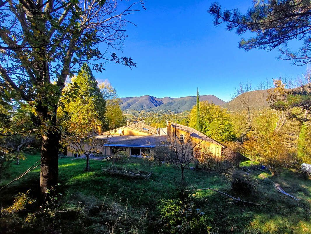 Maison à DIEULEFIT