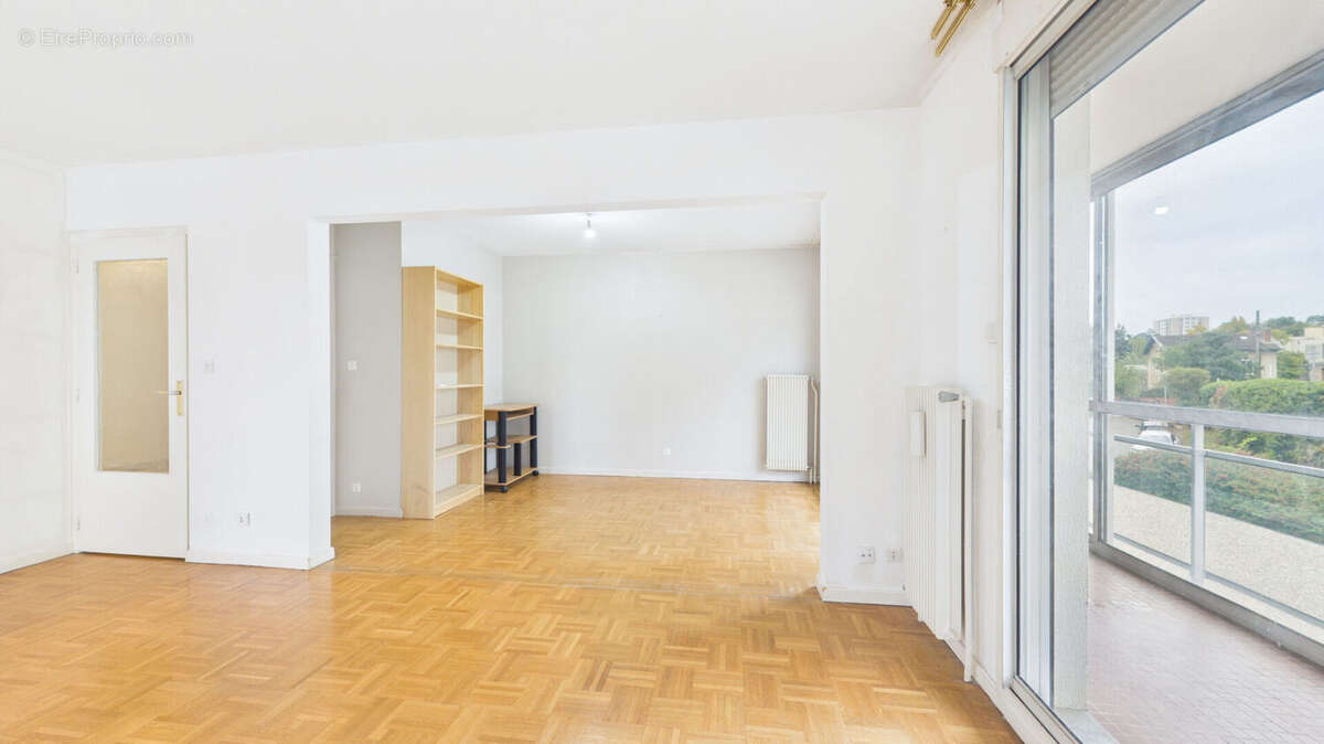 Appartement à LA MULATIERE