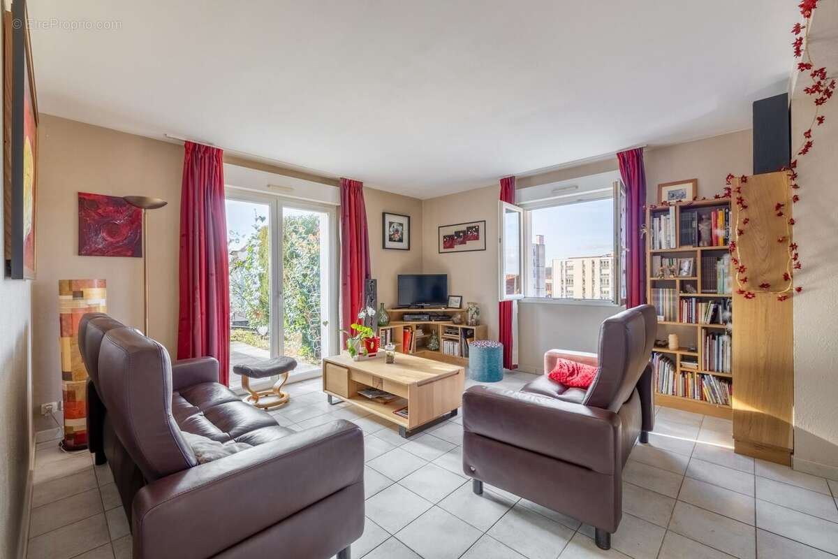 Maison à AUDINCOURT