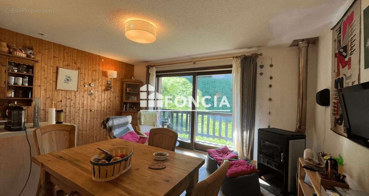 Appartement à LES AVANCHERS-VALMOREL