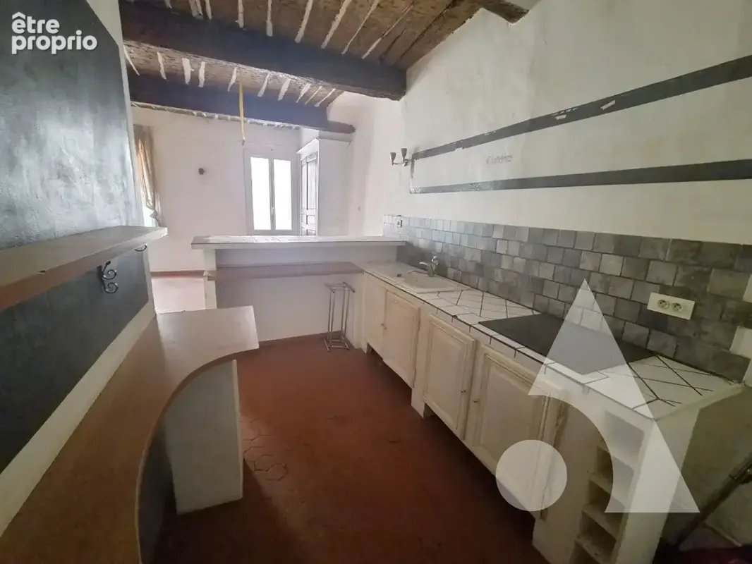 Appartement 2 pièces - salernes centre-ville 65 000 - photo 8